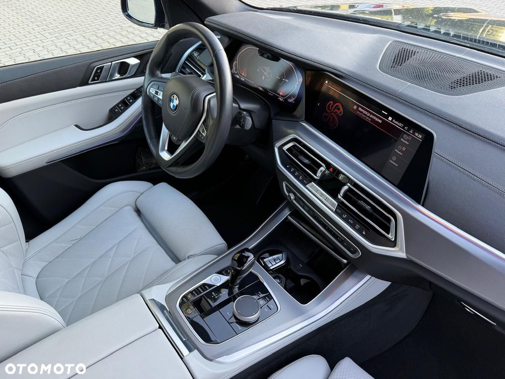 BMW X5 xDrive25d - 11