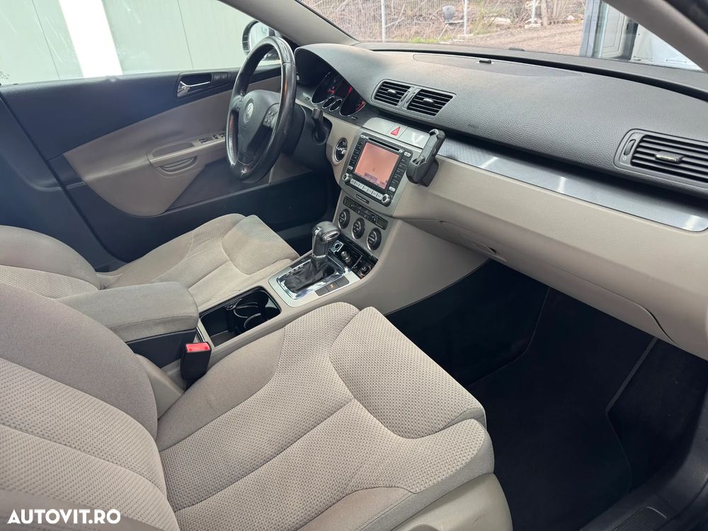 Volkswagen Passat 2.0 TDI DPF DSG Comfortline - 17