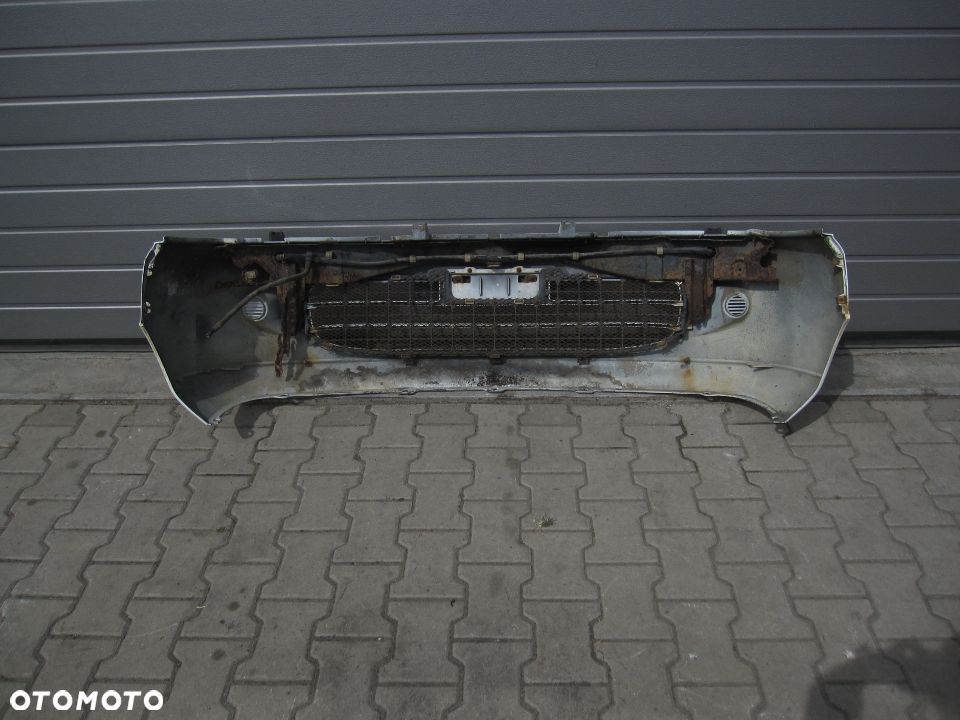 Mitsubishi Space Gear L400 Delica zderzak przedni przód spryski - 4