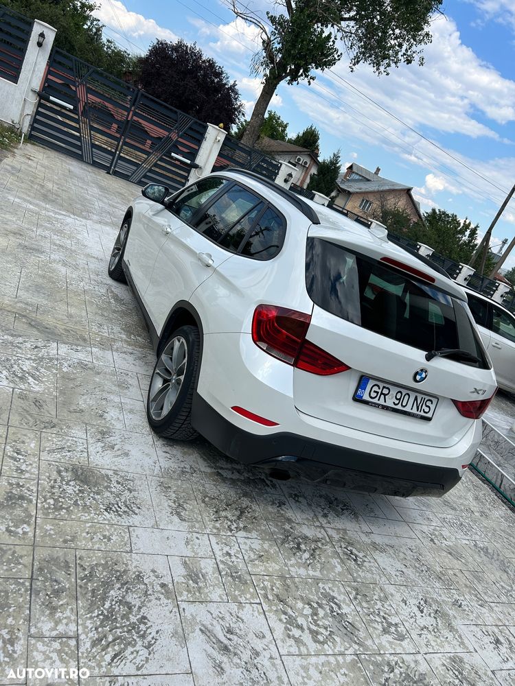 BMW X1 sDrive18d Sport Line - 8