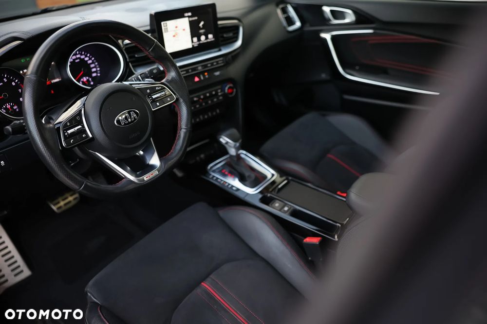 Kia ProCeed 1.6 T-GDI DCT7 OPF GT - 19