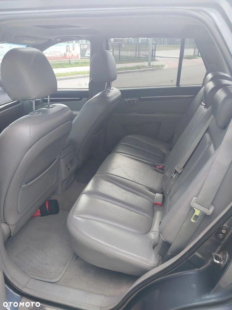 Hyundai Santa Fe - 9