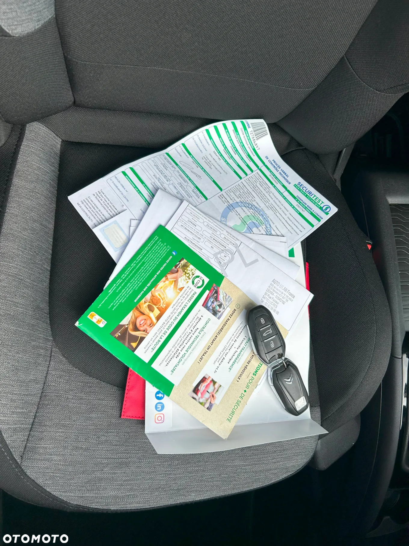 Citroën C4 SpaceTourer PureTech 130 Stop&Start FEEL - 28