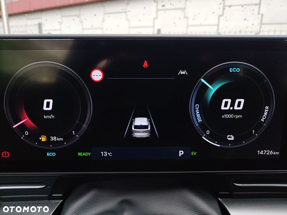 Hyundai Kona - 18