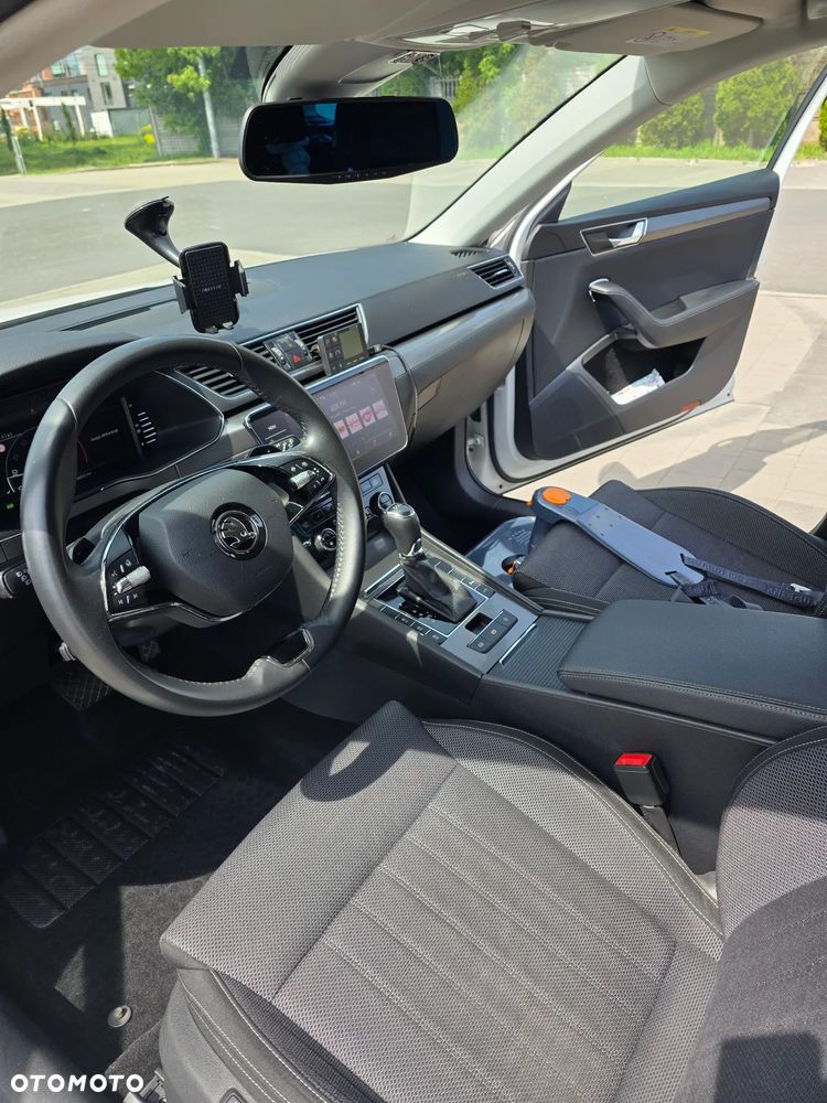 Skoda Superb 2.0 TDI SCR Style DSG - 12