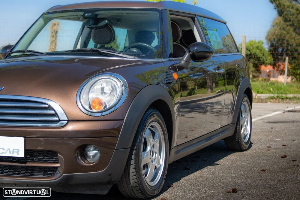 MINI Clubman Cooper D - 15