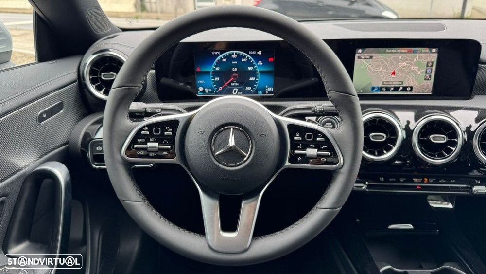 Mercedes-Benz CLA 200 - 11