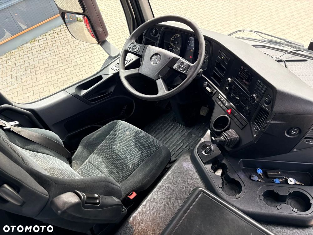 Mercedes-Benz AROCS 3243 8x4 WYWROTKA TRÓJSTRONNA Z BORDMATIKIEM - 24