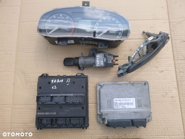 ZESTAW STARTOWY KOMPUTER STACYJKA IMMOBILIZER LICZNIK SKODA FABIA II 1.2 07- - 1