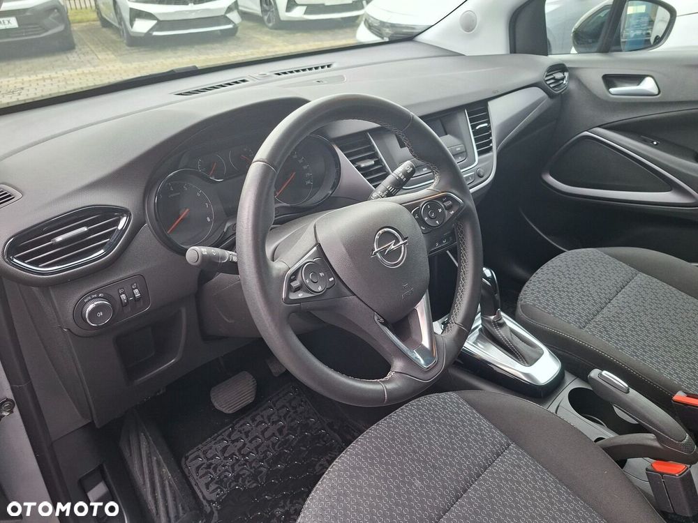 Opel Crossland - 10