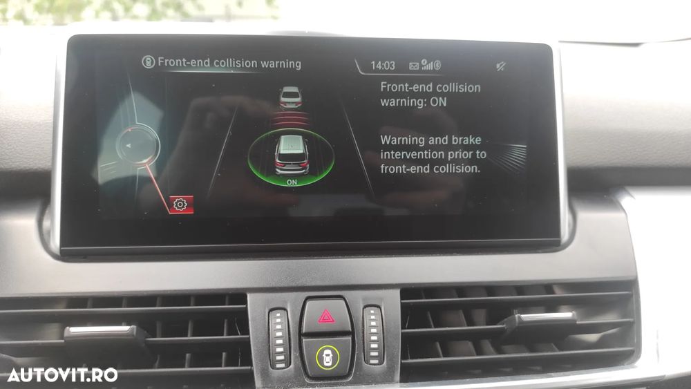 BMW Seria 2 218d Sport Line - 27