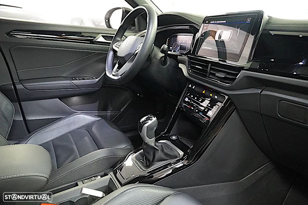 VW T-Roc 1.5 TSI R-Line DSG - 21