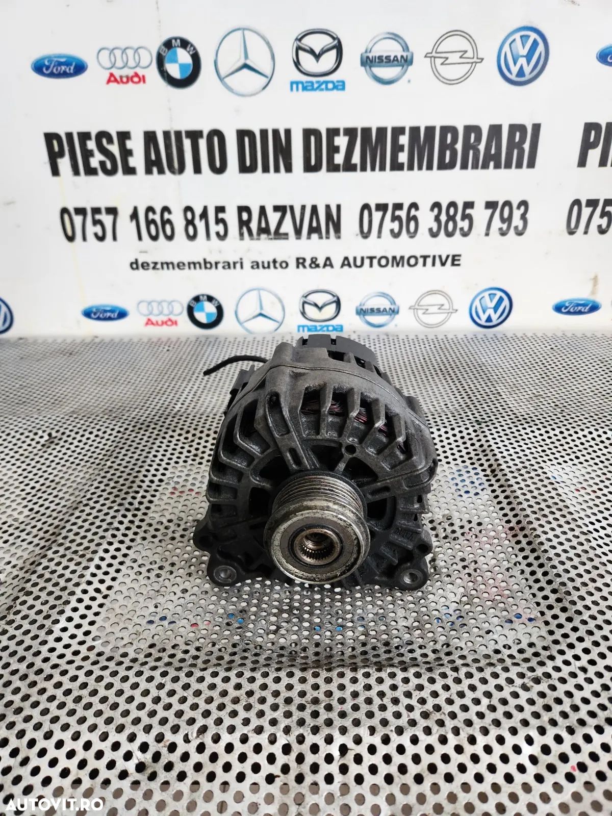 Alternator Valeo Audi A6 4G C7 A8 D4 A5 A7 Q7 3.0 Tdi Cod Q Dezmembrez Audi A6 C7 A5 A8 D4 3.0 Tdi - 1