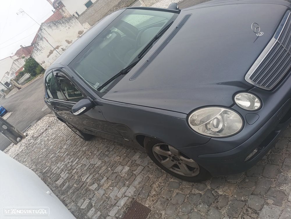 Mercedes-Benz E 220 CDI Avantgarde - 7