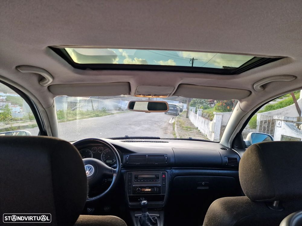 VW Passat 1.9 TDi Comfortline - 4