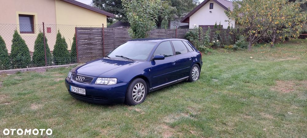 Audi A3 Sportback - 4