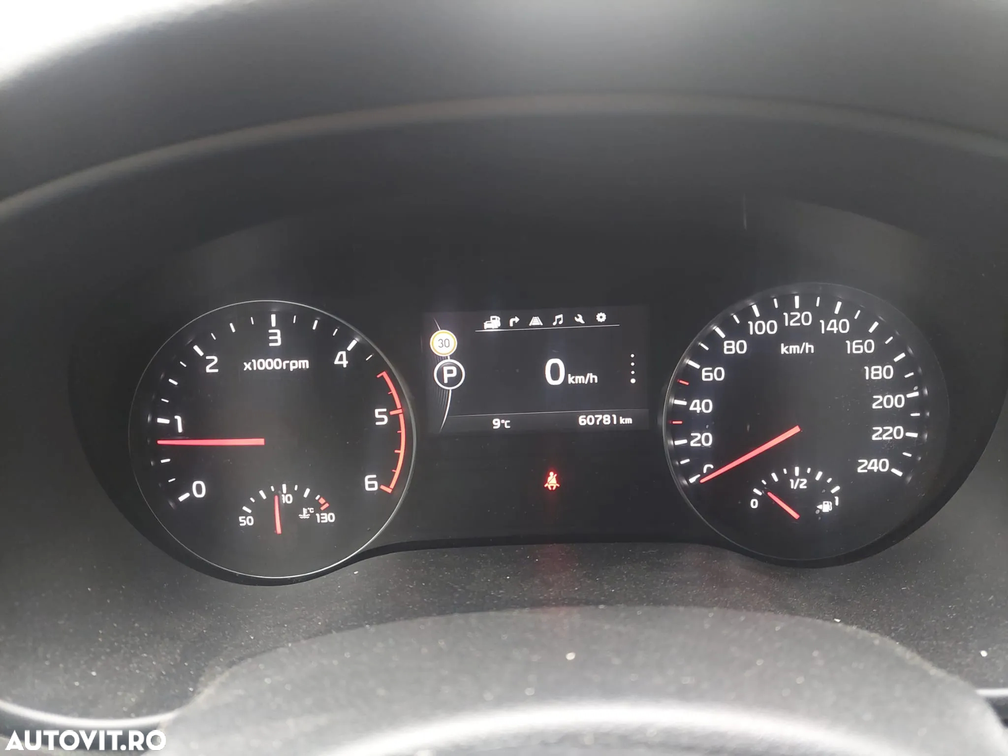 Kia Sportage 2.0 DSL 6AT 4x4 Style - 9