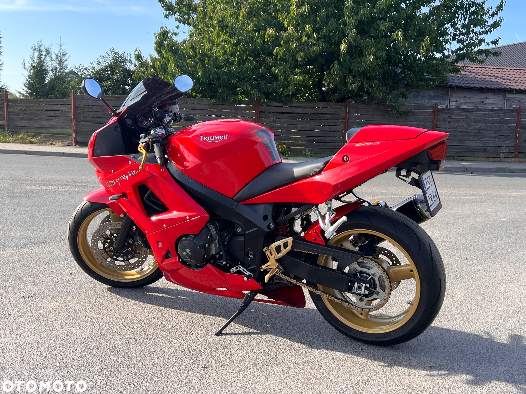 Triumph Daytona - 9