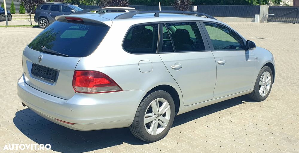 Volkswagen Golf 1.6 TDI DPF MATCH - 5