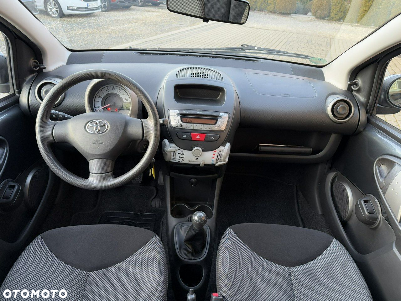 Toyota Aygo Cool - 10