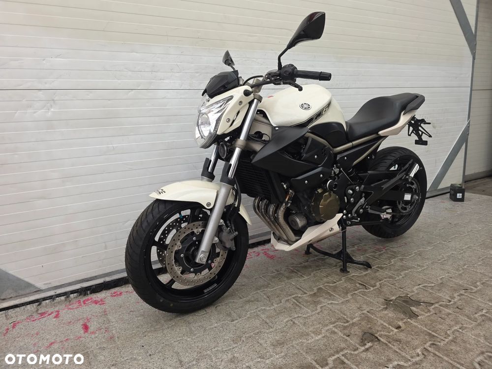 Yamaha XJ - 3