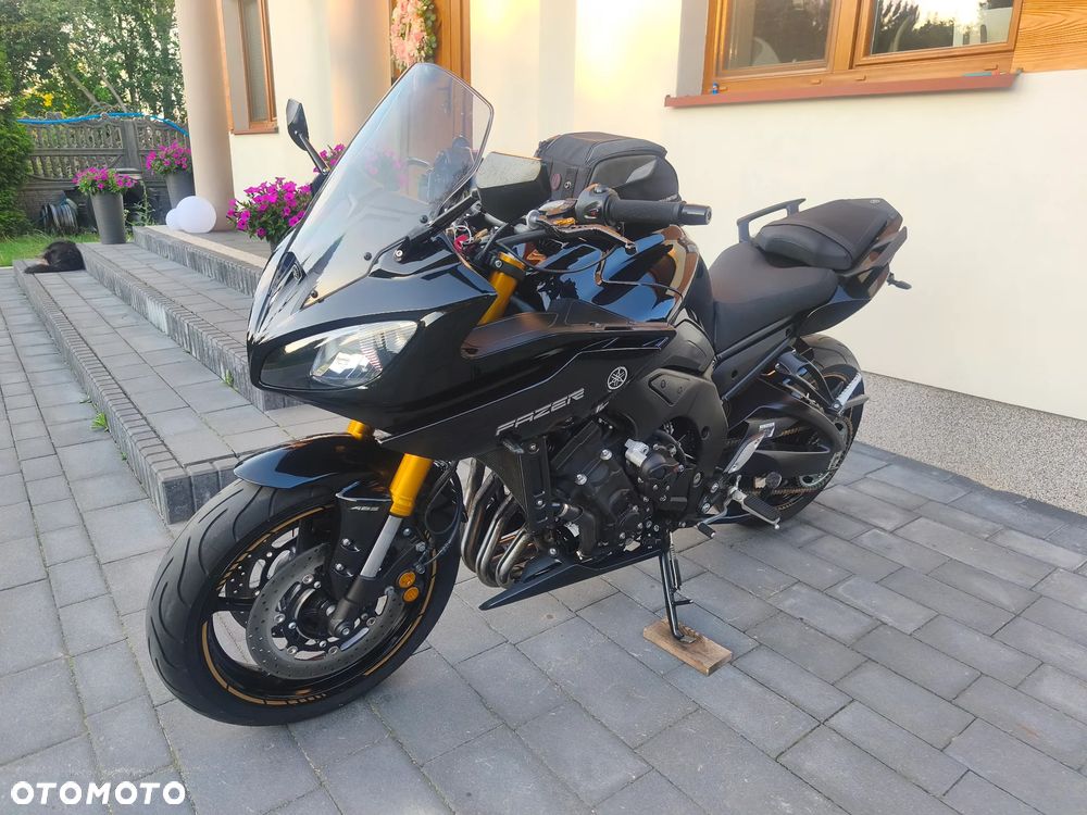 Yamaha FZ8 - 8