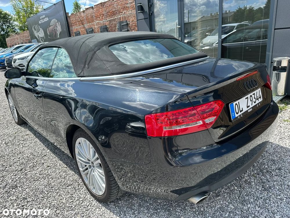 Audi A5 Cabrio - 8