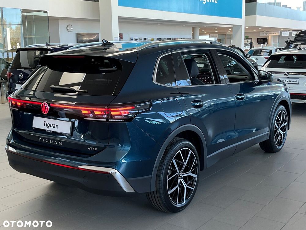 Volkswagen Tiguan - 4