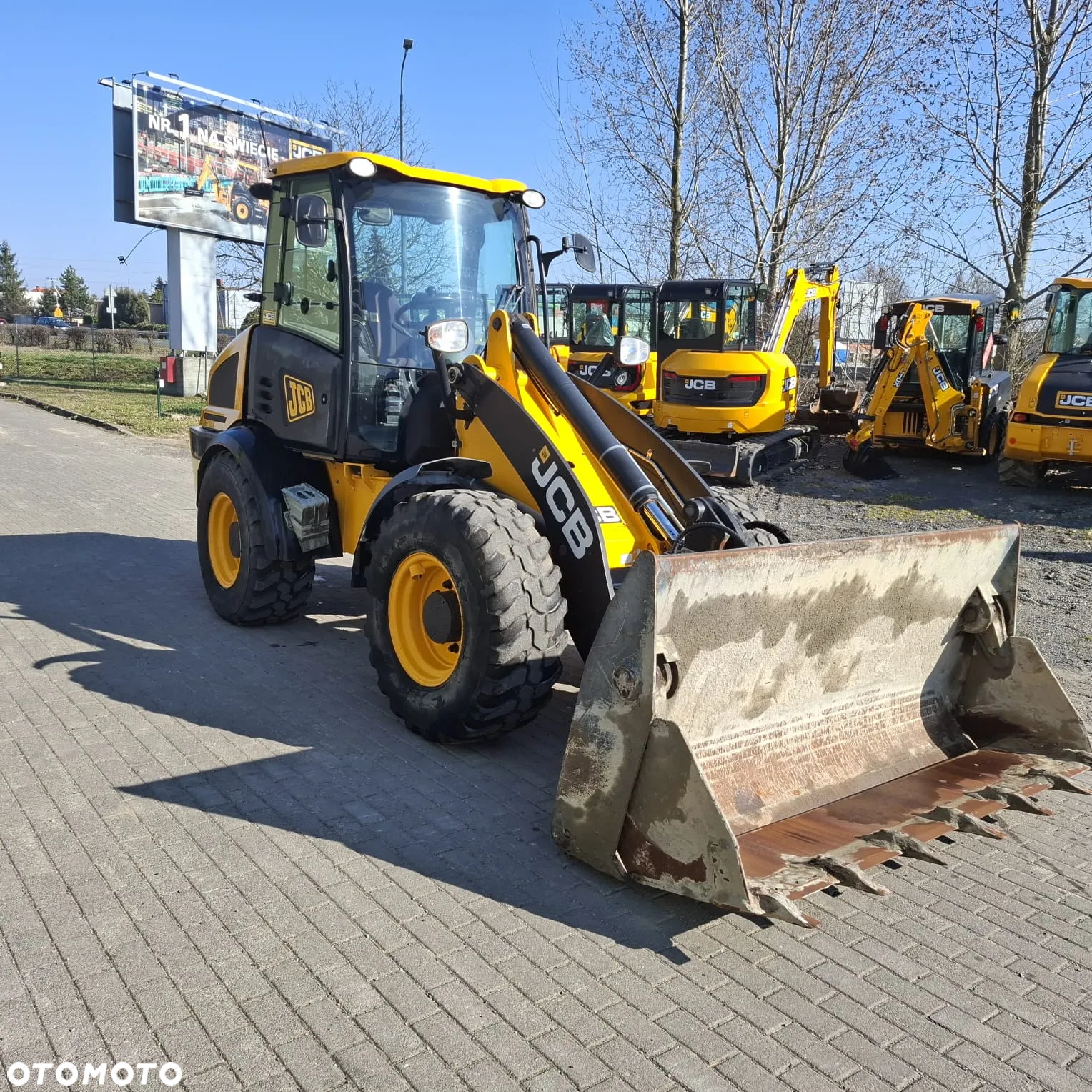 JCB 409 - 3