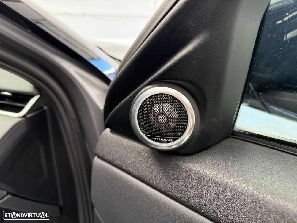 Land Rover Range Rover Evoque 1.5 P300e AWD Auto - 17