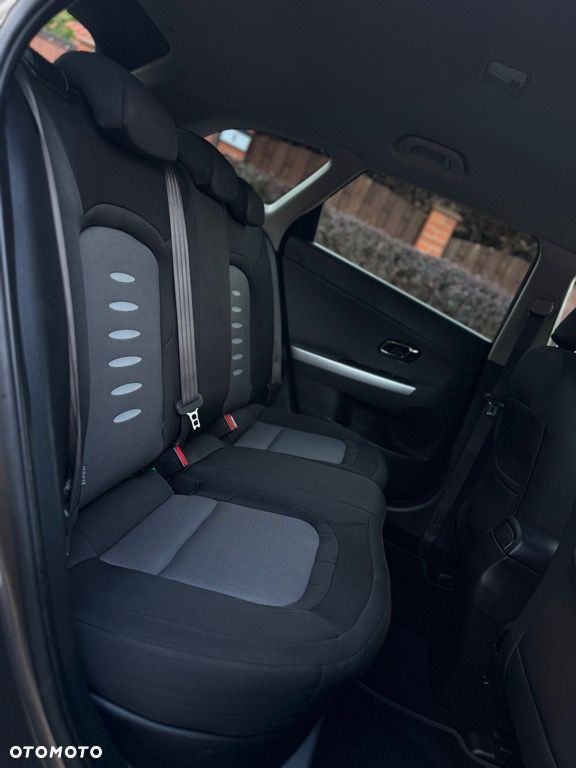 Kia Ceed 1.6 GDI Edition 7 - 31