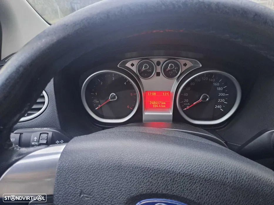 Ford Focus SW 1.6 TDCi Titanium - 7