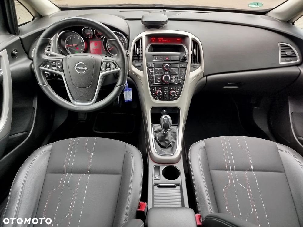 Opel Astra 1.4 Turbo ecoFLEX Start/Stop - 9