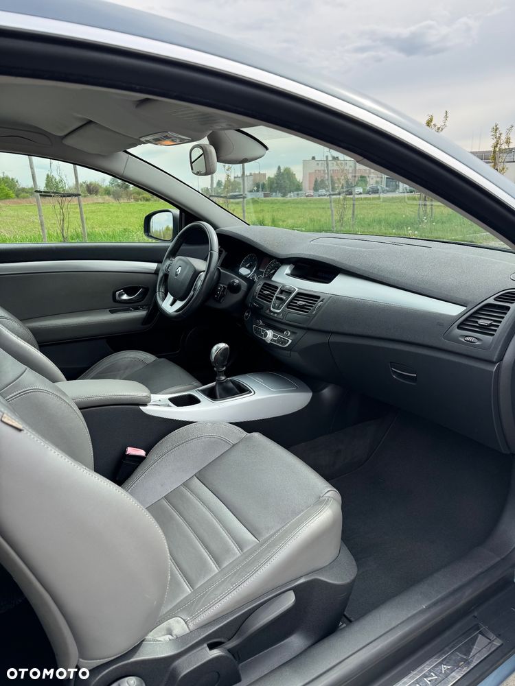 Renault Laguna 2.0 dCi FAP Dynamique - 10