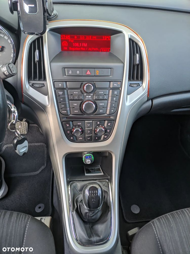Opel Astra 1.4 Enjoy - 21