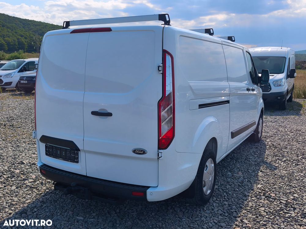 Ford Transit Custom - 9