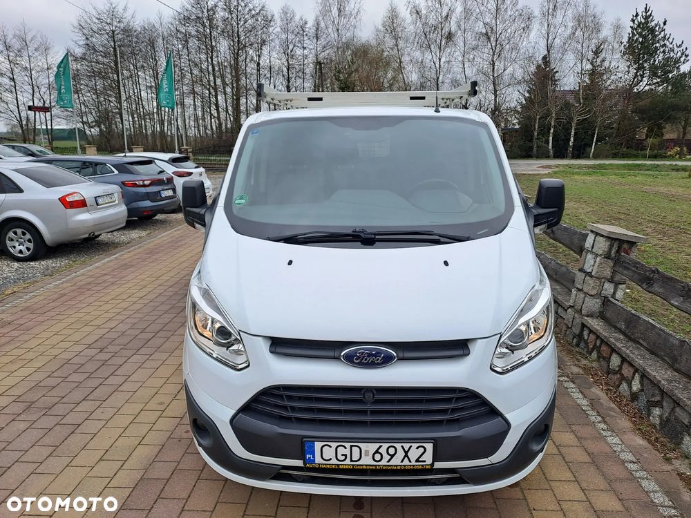 Ford TRANSIT CUSTOM - 11