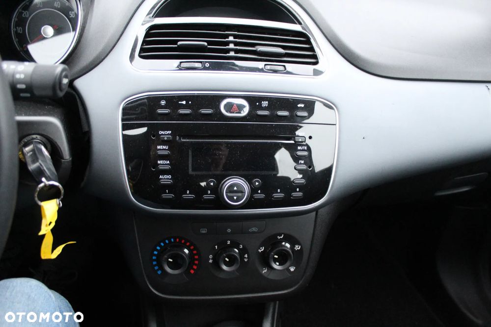 Fiat Grande Punto 1.2 8V Actual - 17