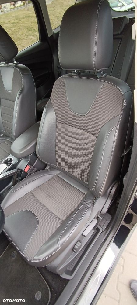 Ford Kuga 2.0 TDCi 4WD Titanium Plus - 10