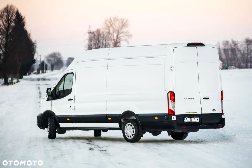 Ford Transit - 4