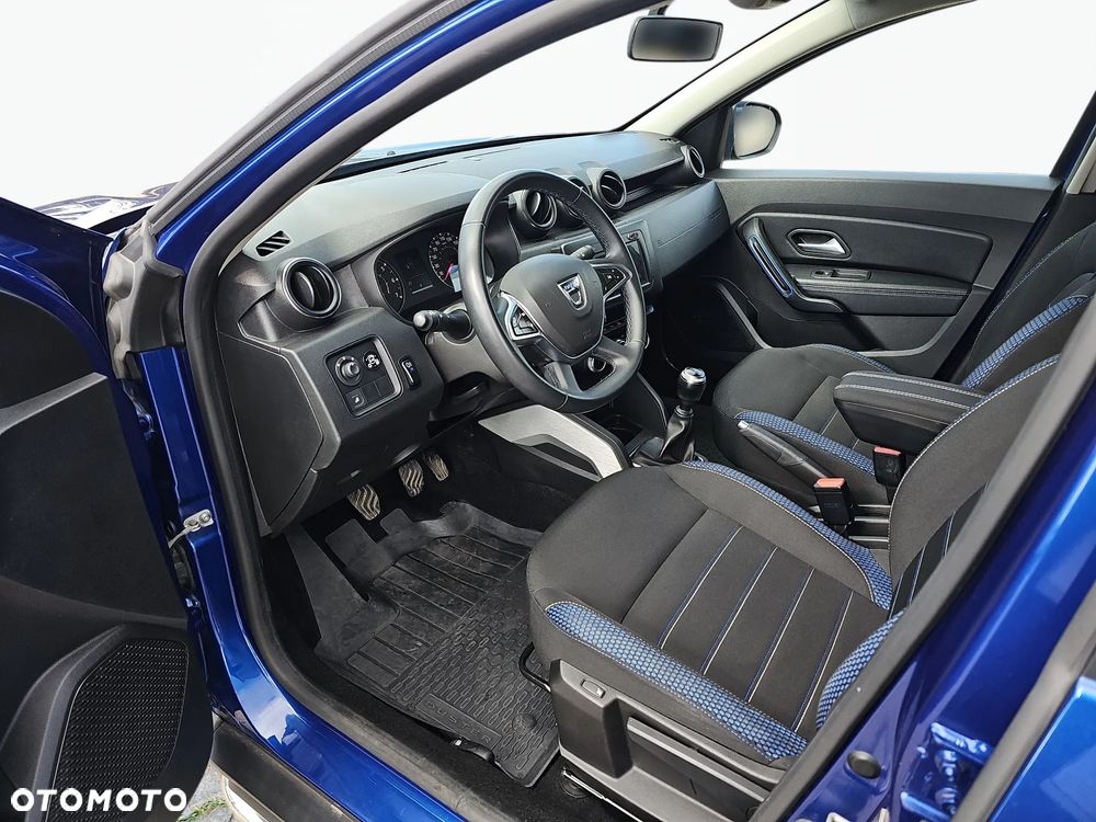 Dacia Duster 1.0 TCe SL Celebration - 14
