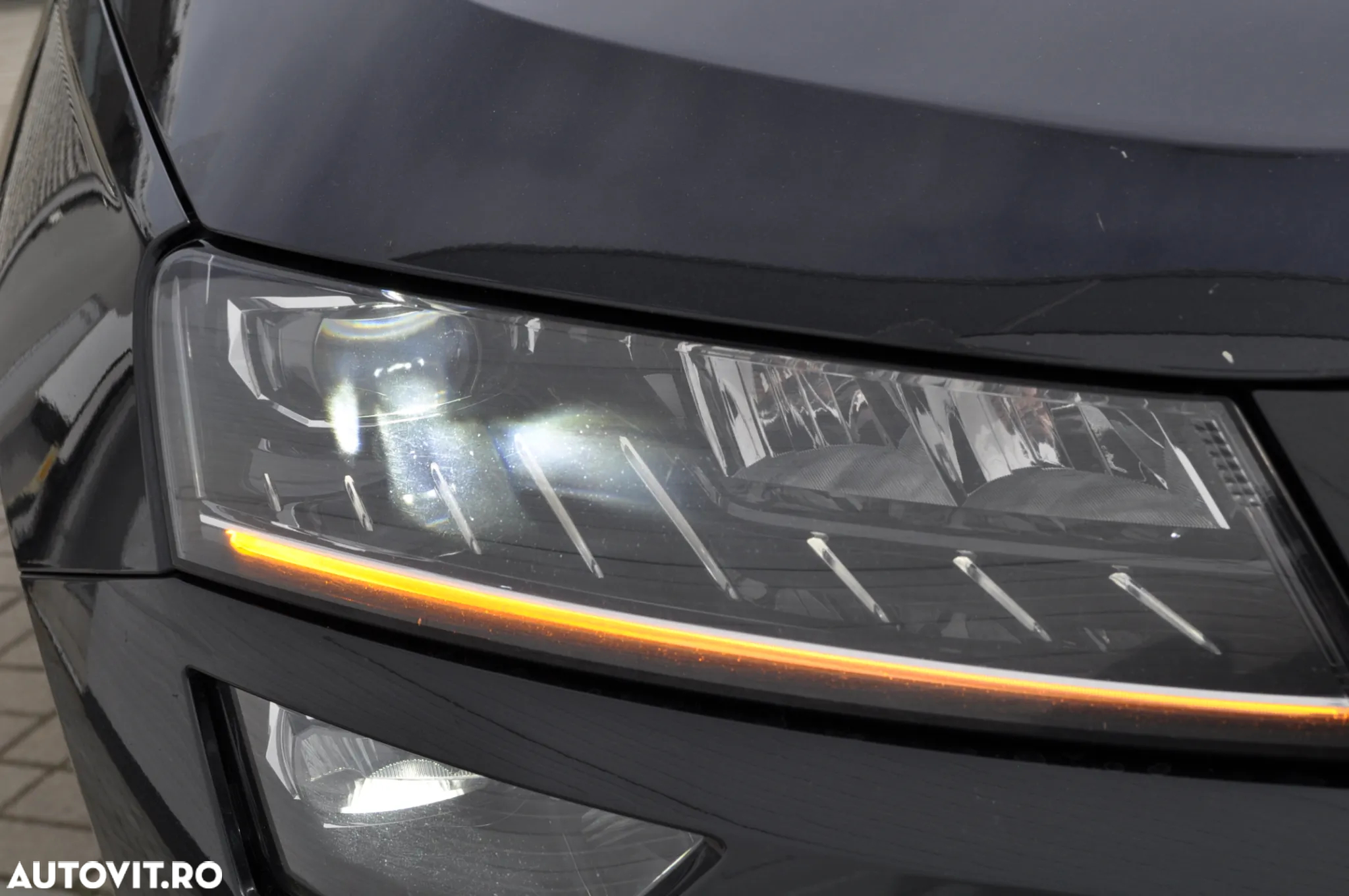 Skoda Karoq 2.0 TDI SCR Sportline - 11