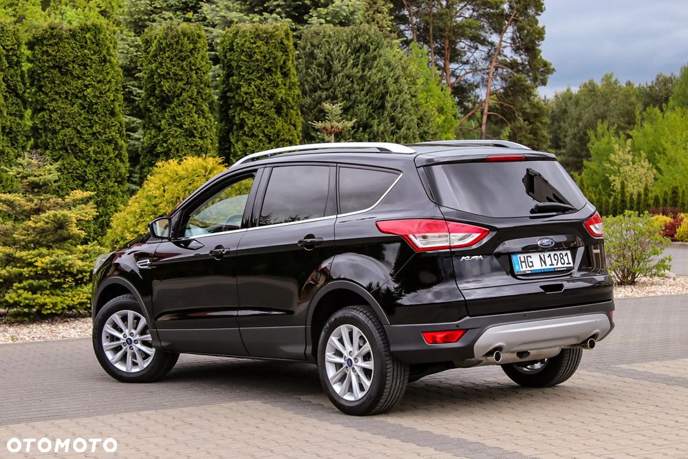 Ford Kuga 1.5 EcoBoost 2x4 Titanium - 14