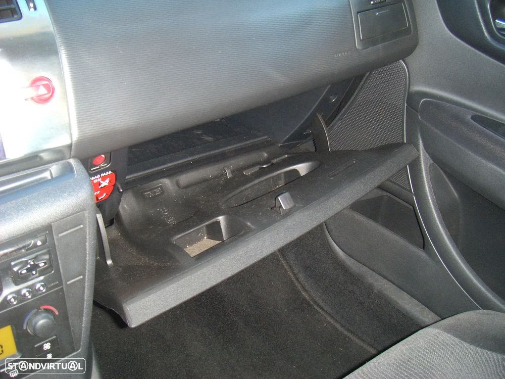 Citroën C4 1.6 HDi Seduction - 25