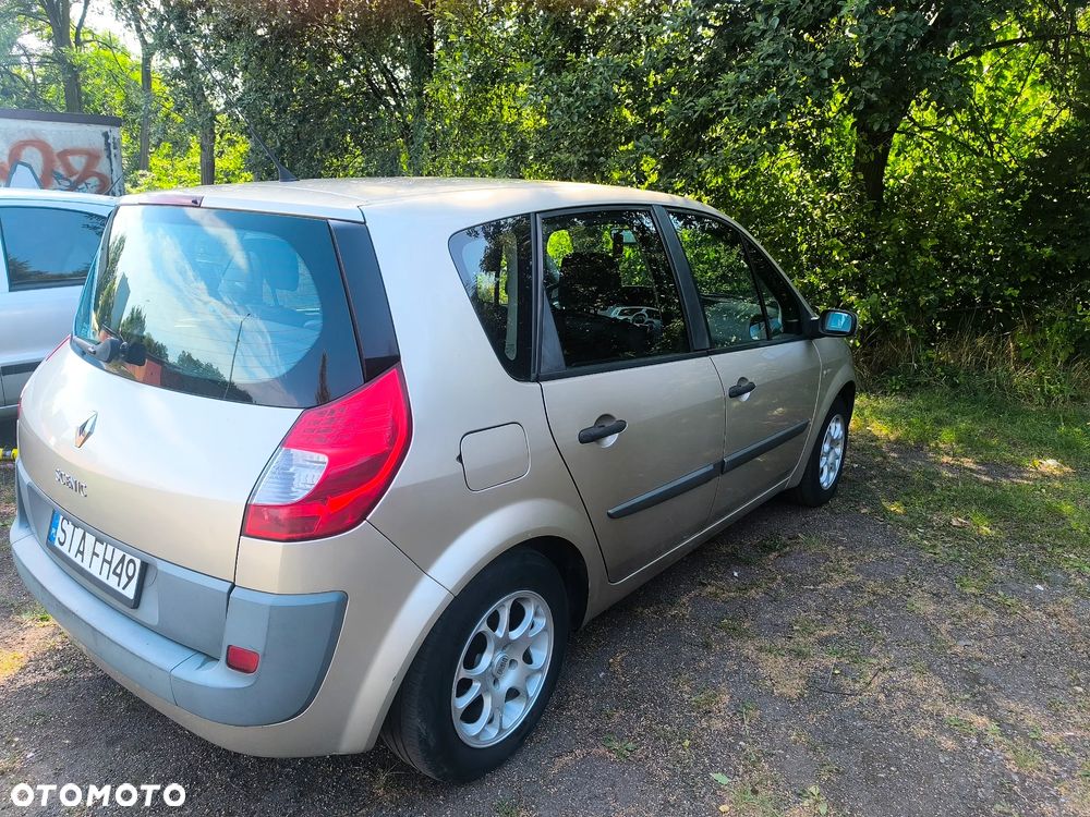 Renault Scenic 1.6 16V Confort Authentique - 2