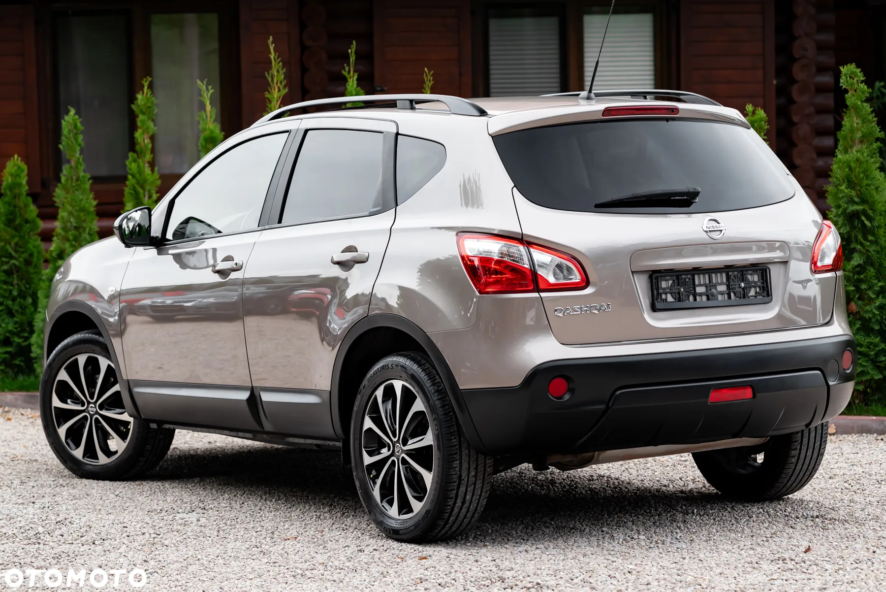 Nissan Qashqai 2.0 4x4 CVT tekna - 9