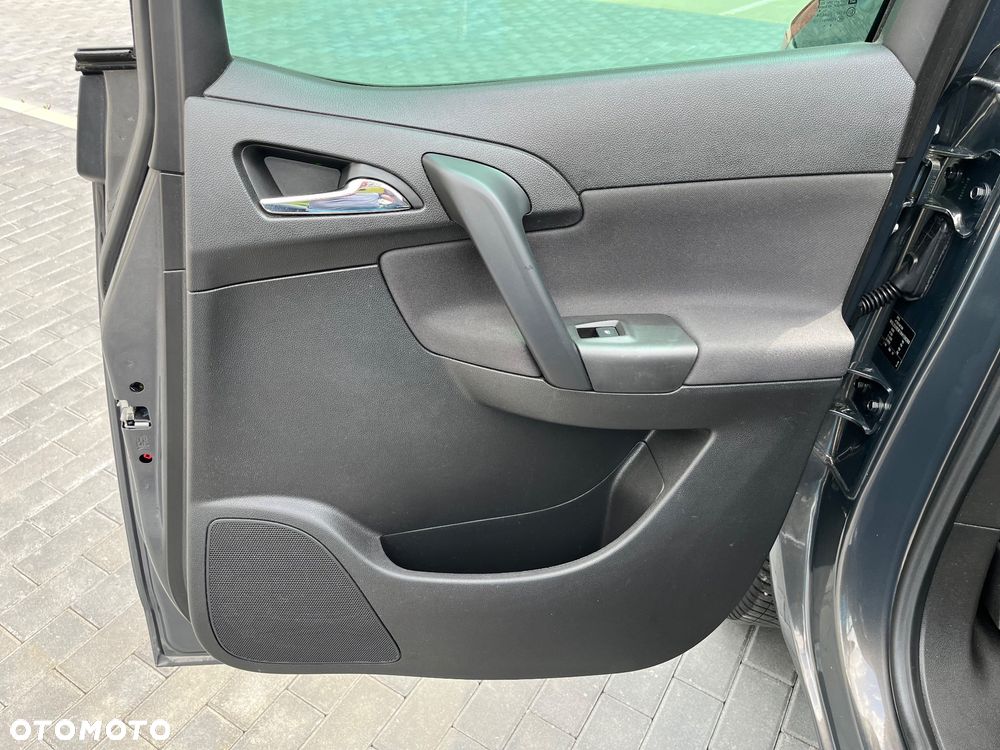 Opel Meriva - 14