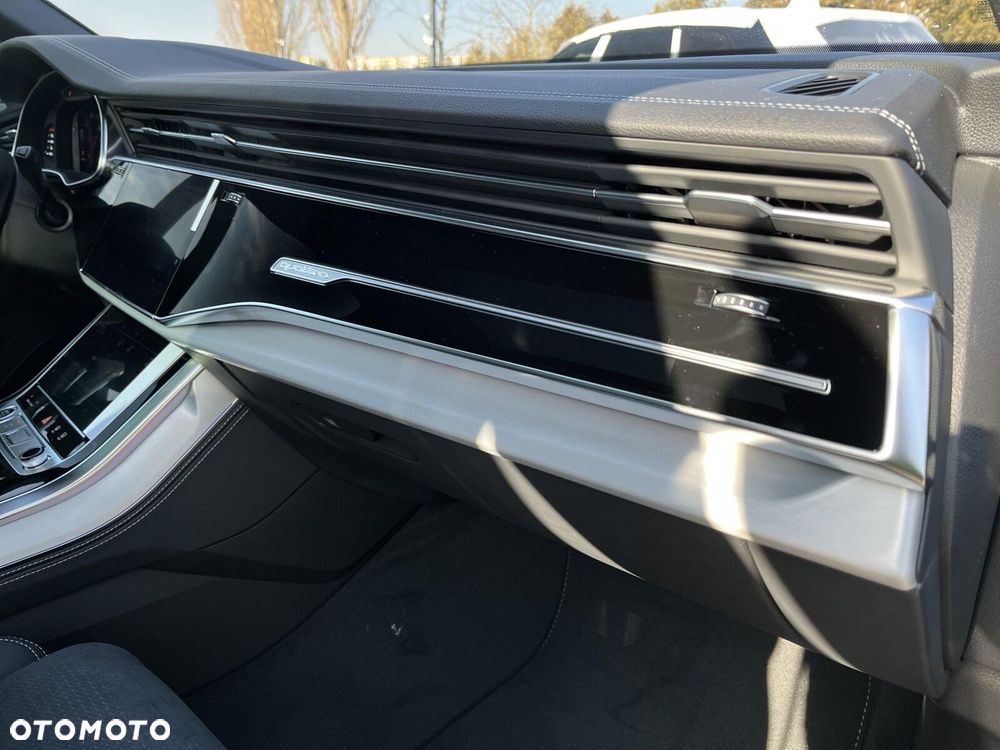 Audi Q7 - 19