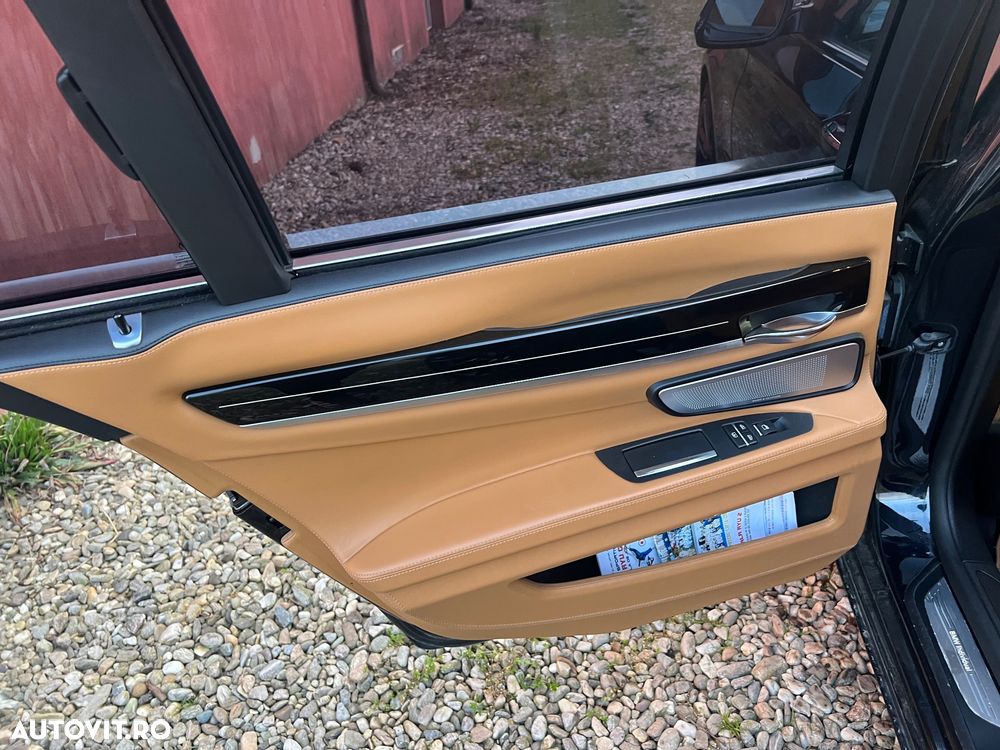 Dezmembrez BMW 730xd f01 Facelift   individual 4 butoane - 12