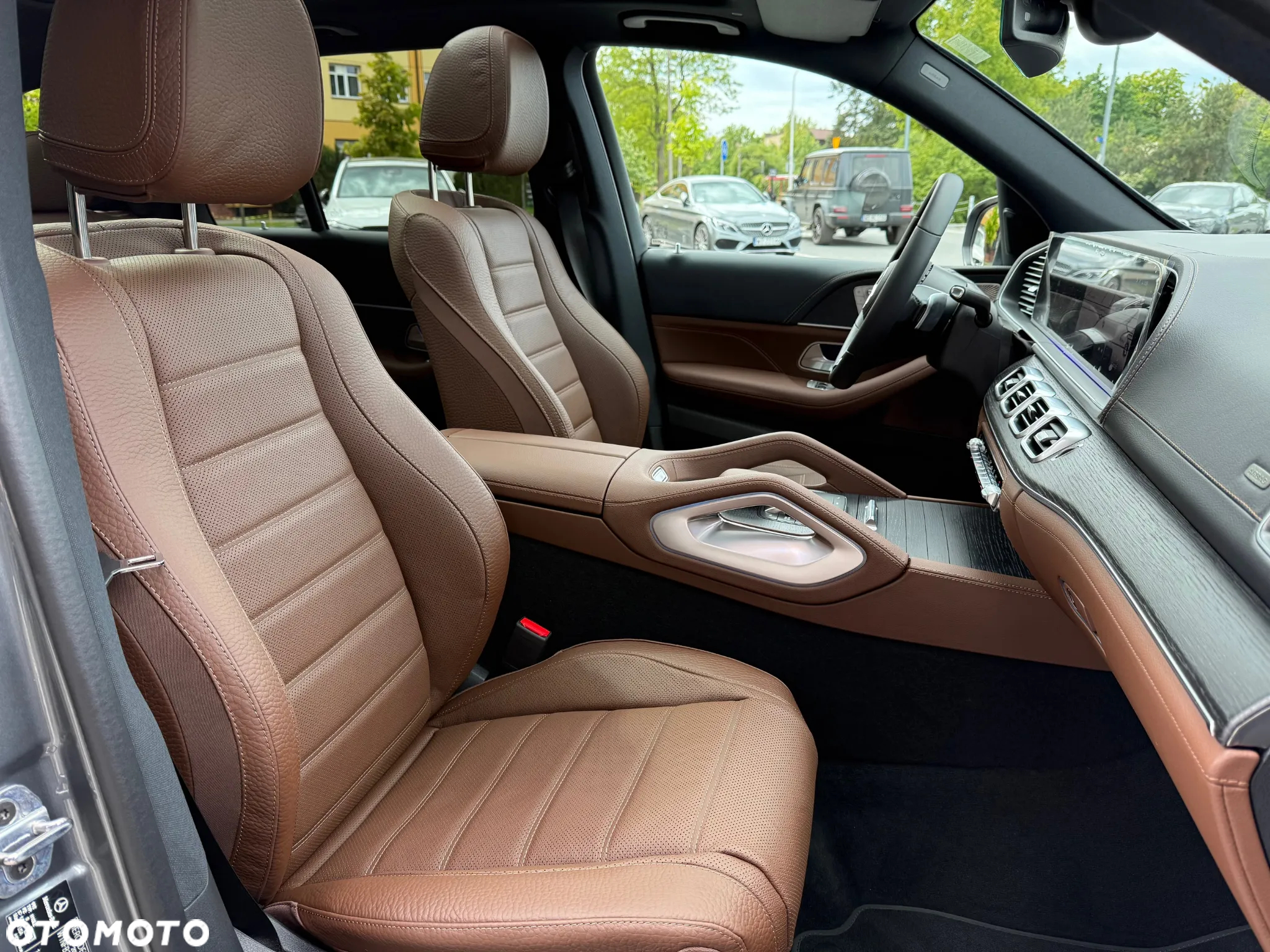 Mercedes-Benz GLE - 19